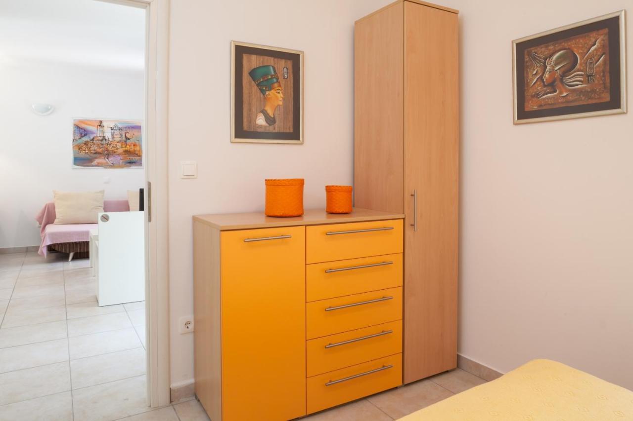 Apartment Bura 1 Makarska Eksteriør billede