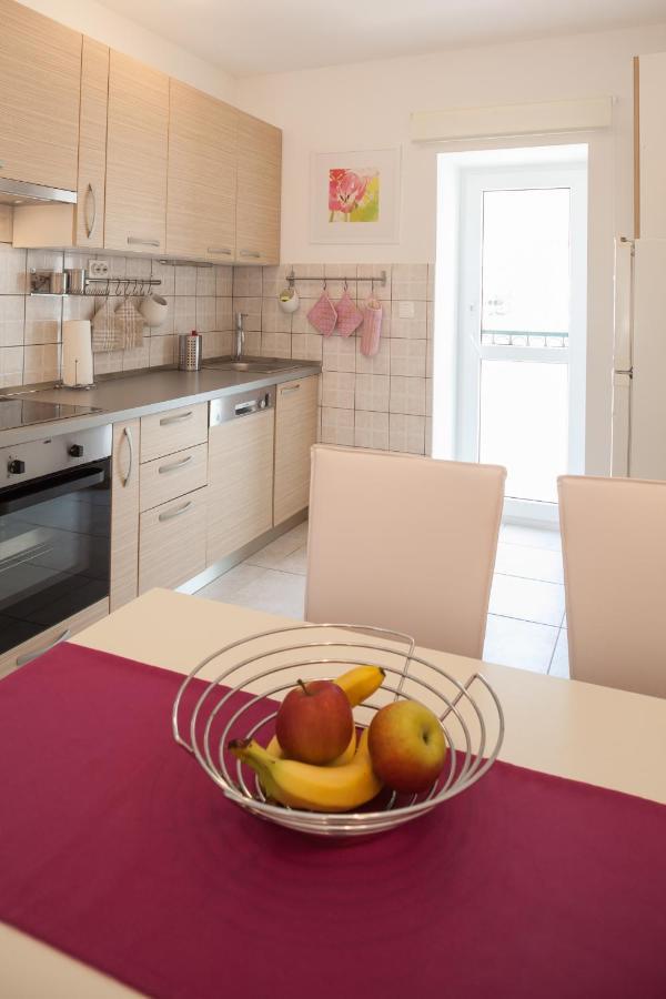 Apartment Bura 1 Makarska Eksteriør billede